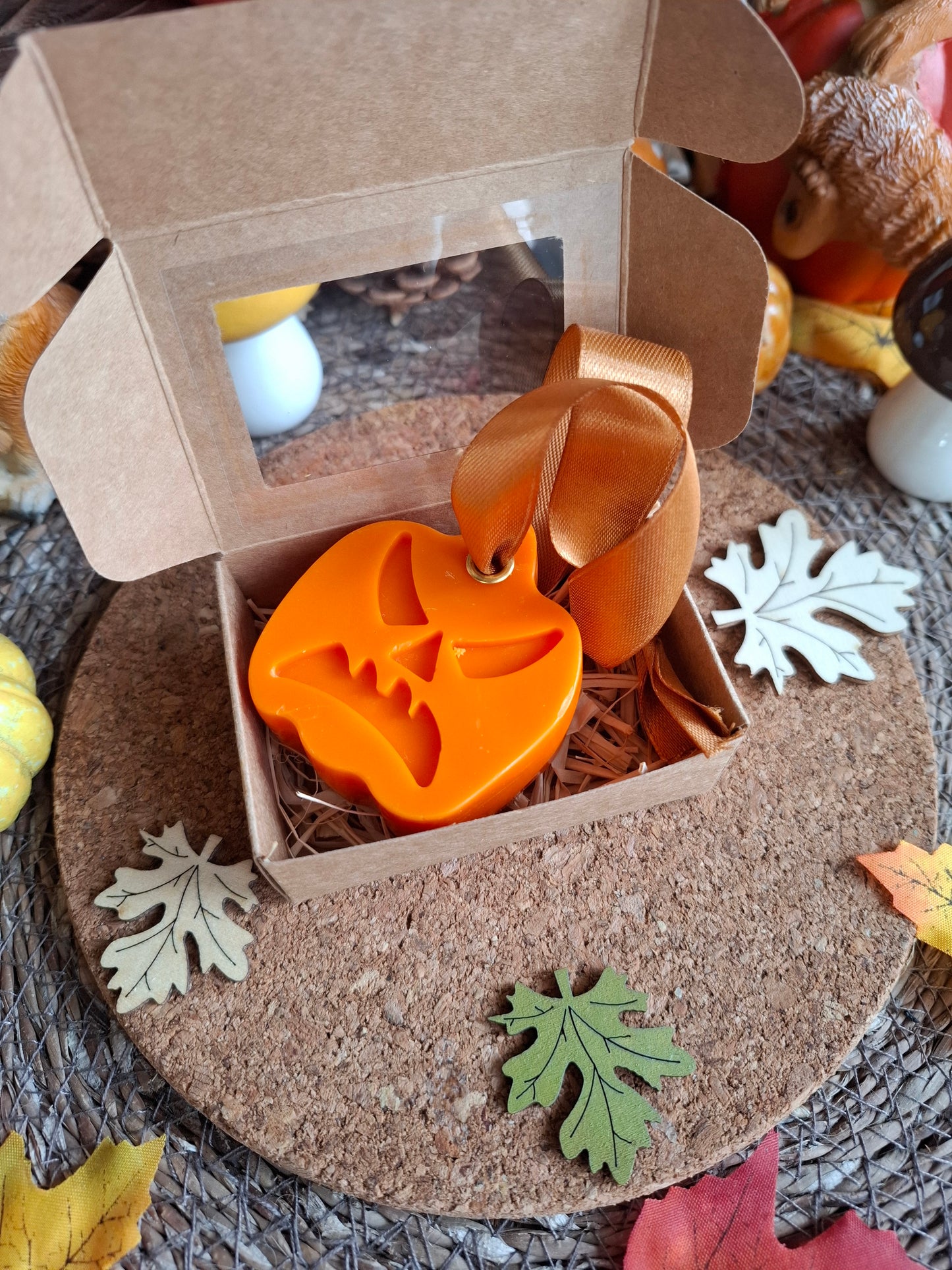 Suspension Parfumée – Citrouille 🎃🍫 Rocher praliné