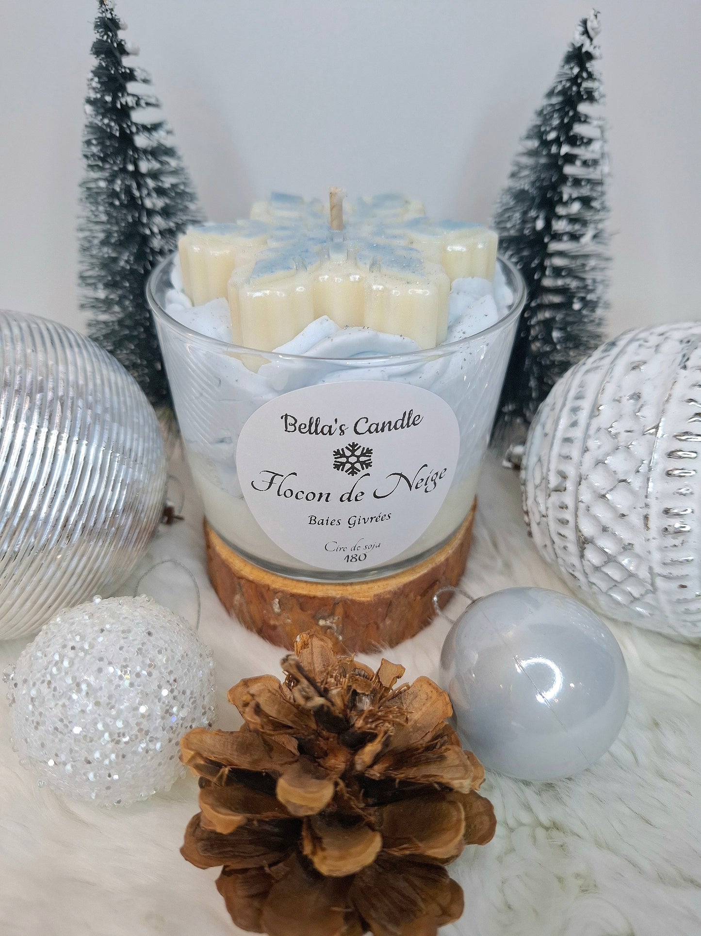 Bougie gourmande artisanale – Baies Givrées – Cire de soja 180 g