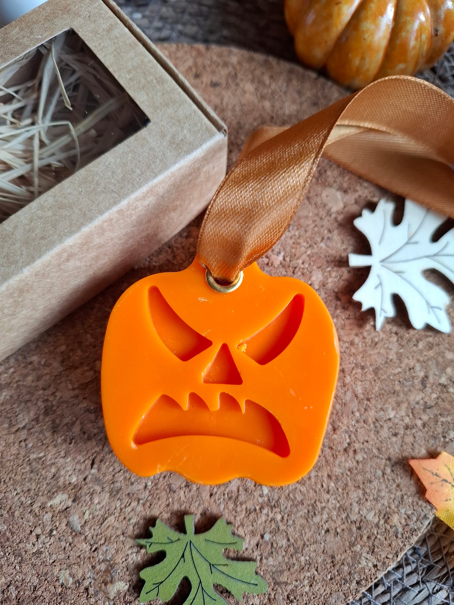 Suspension Parfumée – Citrouille 🎃🍫 Rocher praliné